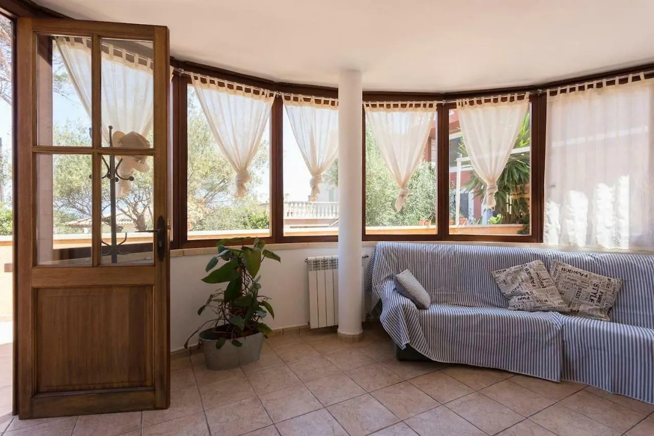 Home In Tramuntana Port des Canonge Semesterbostad